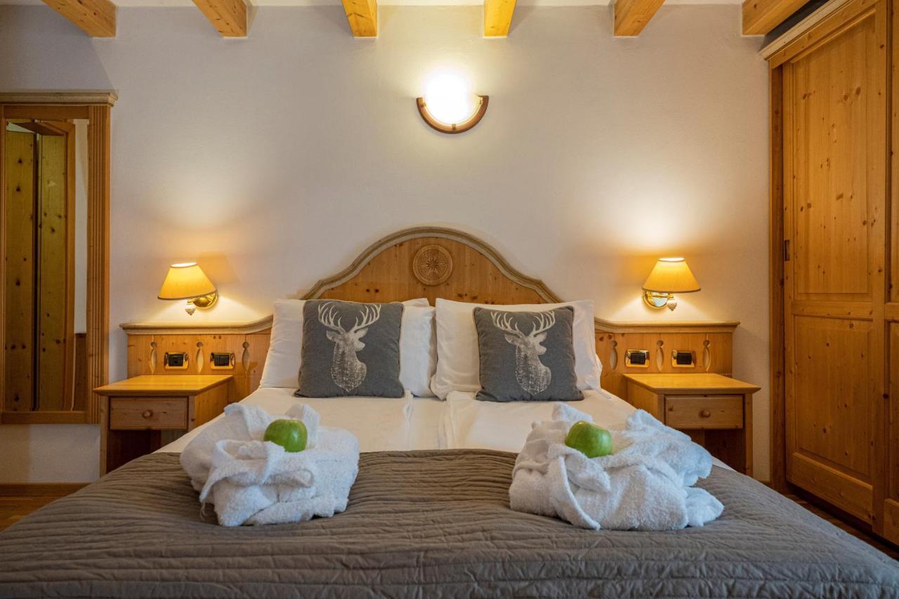 Hotel Soreghes Gran Chalet Campitello di Fassa Dış mekan fotoğraf