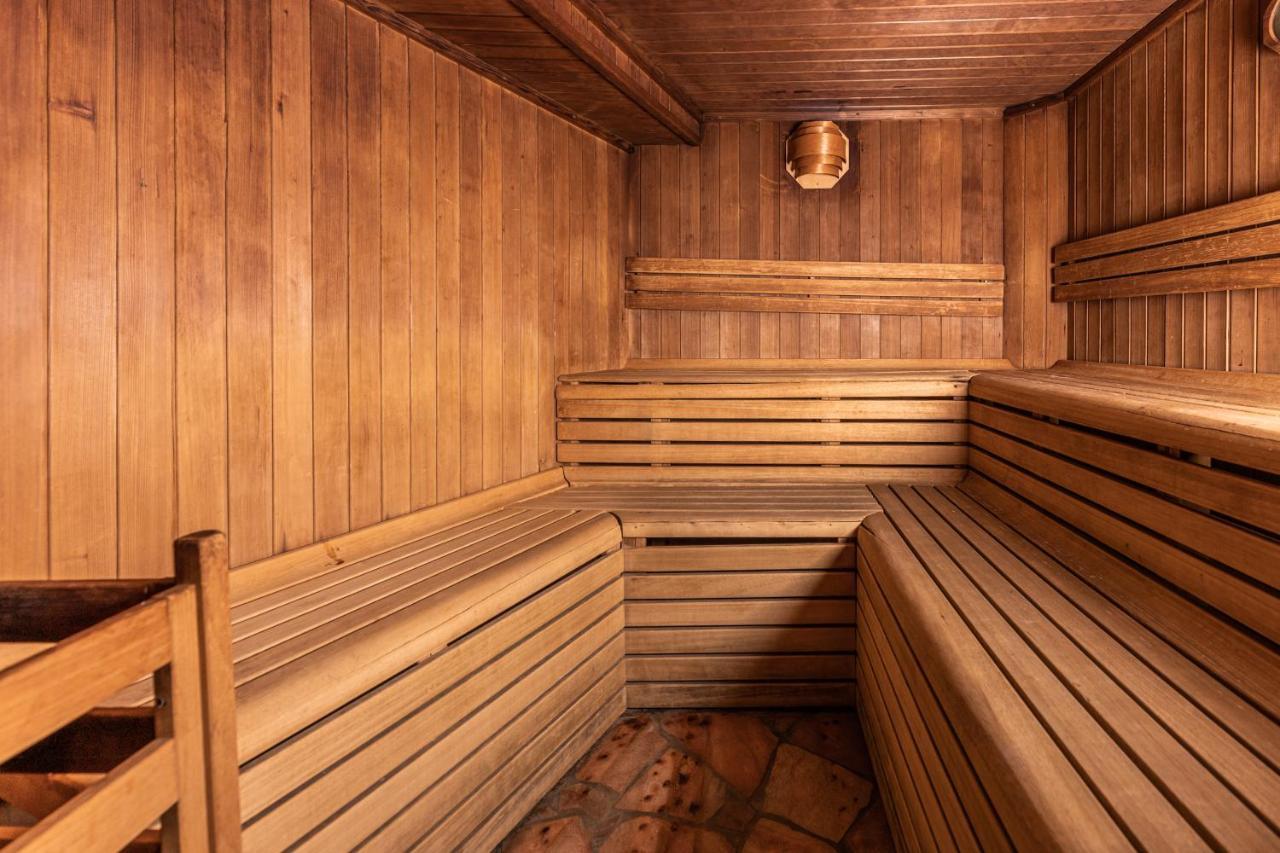 Hotel Soreghes Gran Chalet Campitello di Fassa Dış mekan fotoğraf